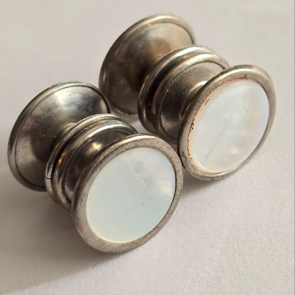 Vintage cuff links silver tone white mother of pearl shell inlay Silver snap